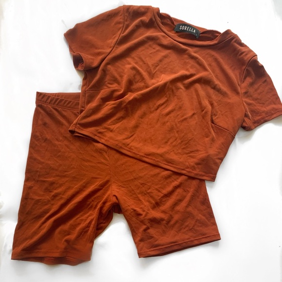 Sorella biker shorts set - Picture 1 of 1